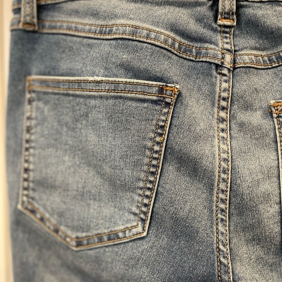 Free People Woman’s Medium Wash Skinny Denim Jeans Size:26 - Picture 5 of 12